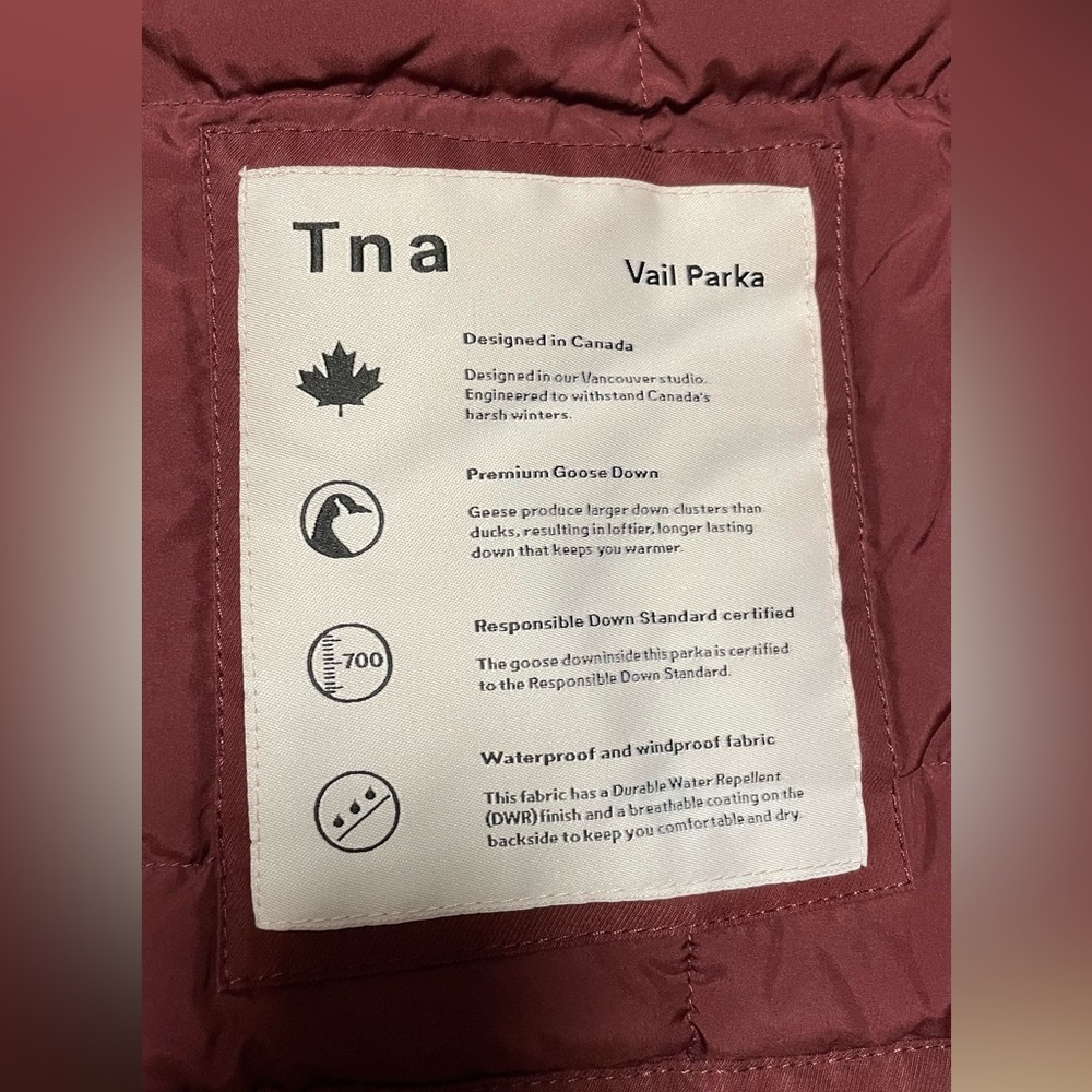 aritzia vail parka - Picture 12 of 17